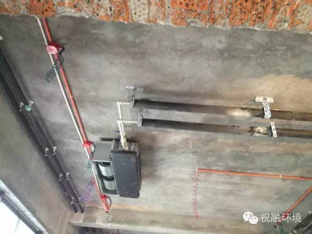 江陰村華西別墅地源熱泵系統(tǒng)安裝 江陰村華西別墅地源熱泵系統(tǒng)安裝