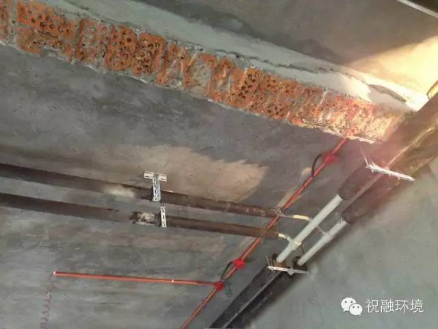 江陰村華西別墅地源熱泵系統(tǒng)安裝 江陰村華西別墅地源熱泵系統(tǒng)安裝